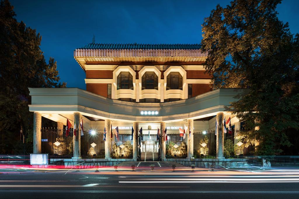 The Dostyk Hotel Almaty Exterior foto